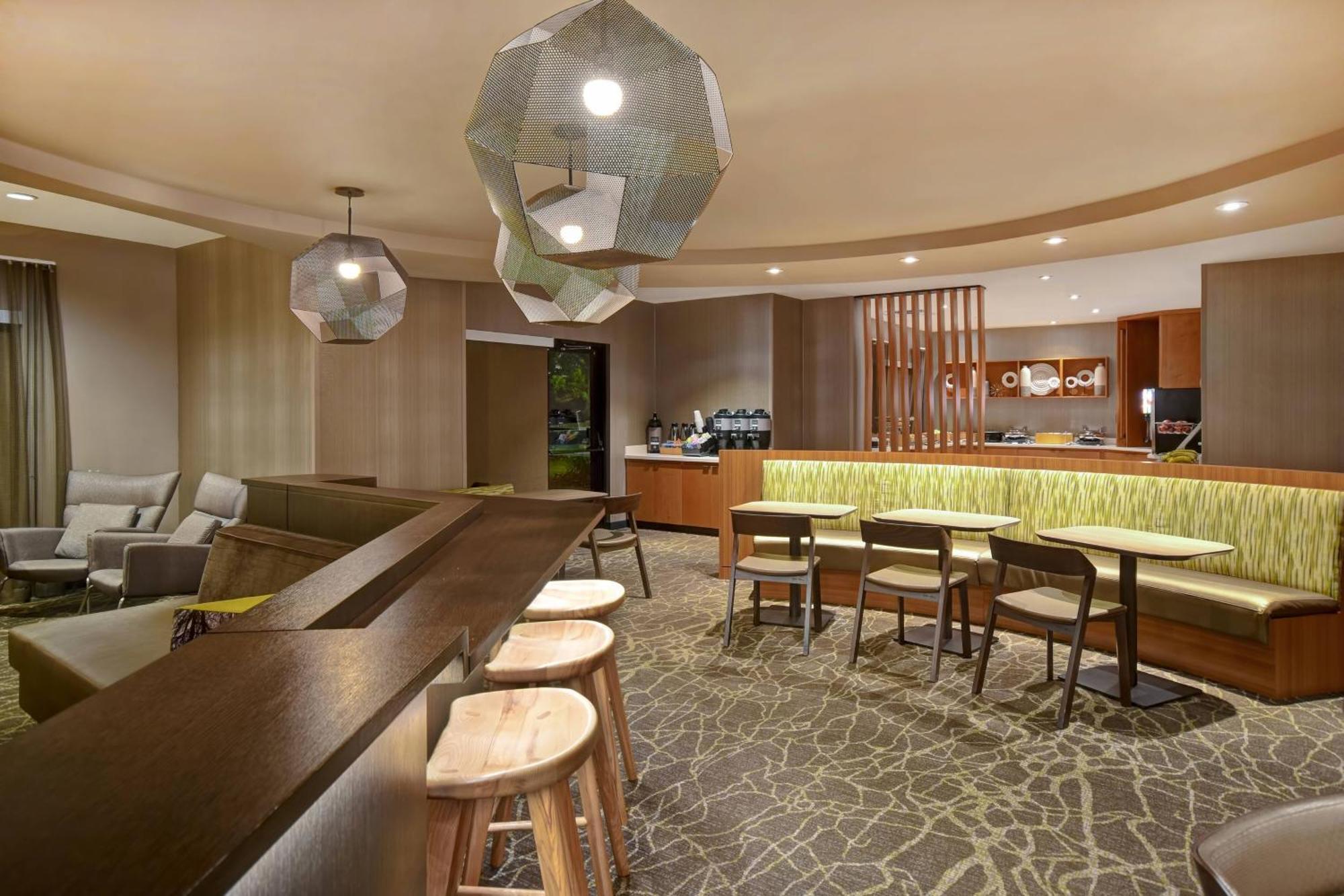 亚特兰大肯尼索斯普林希尔套房酒店 外观 照片